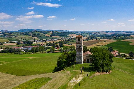 Church Santi Nazario e Celso - Montechiaro d'Asti
